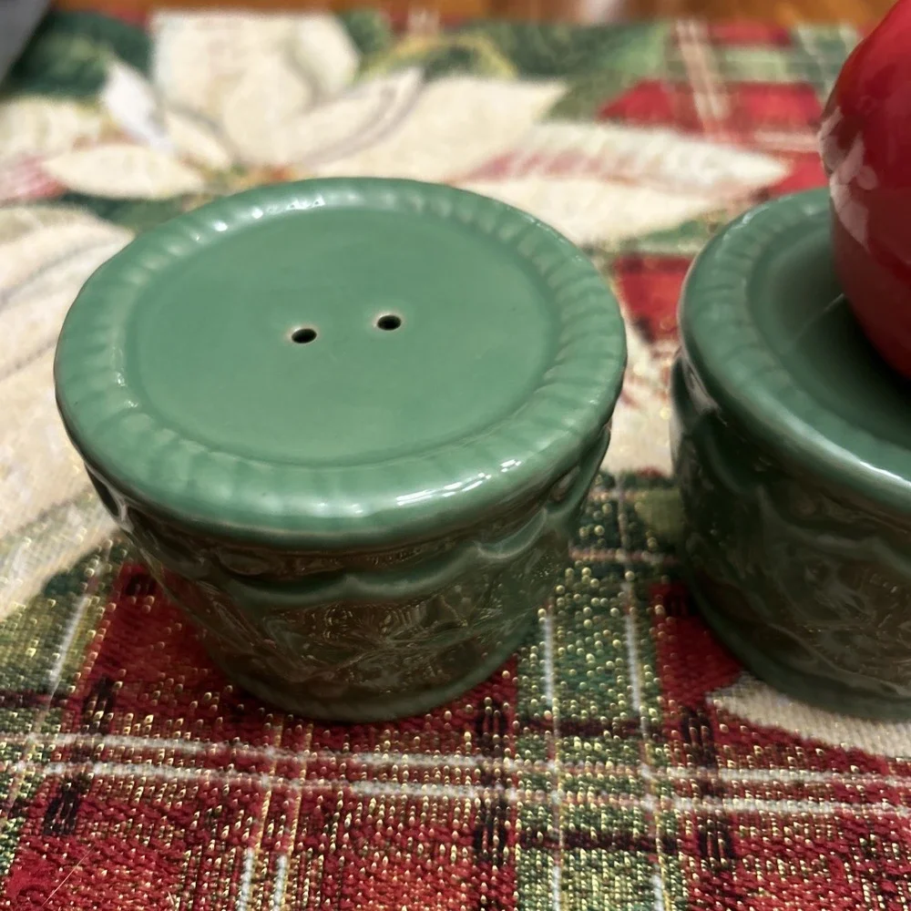 Temptation Red Bird‎ Salt & Pepper Shakers